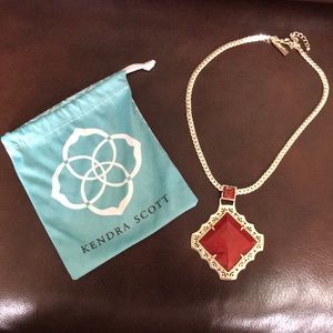 Kendra Scott Necklace